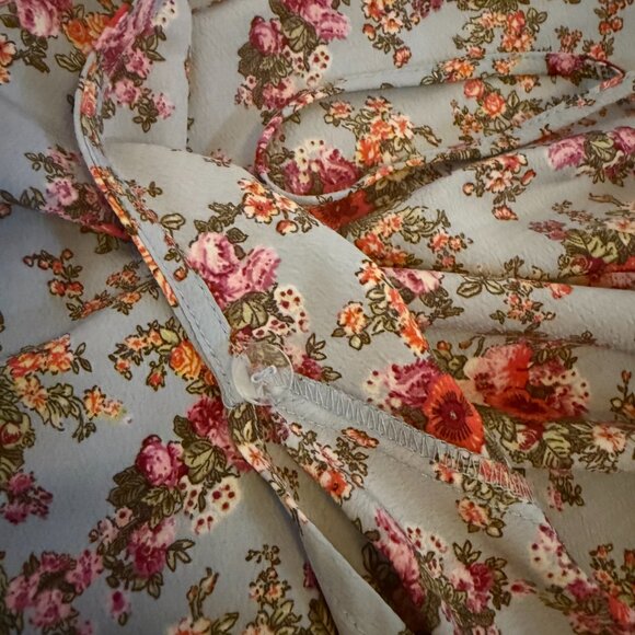 Topshop Floral Wrap Dress - Picture 7 of 7